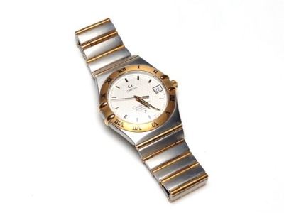 �I���K �R���X�e���[�V����