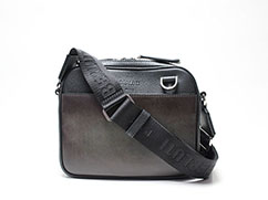 ベルルッティ&nbsp;ショルダーバッグの買取