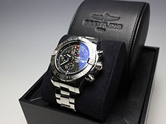 ブライトリング　スーパーアベンジャー　SS/SS ATの買取