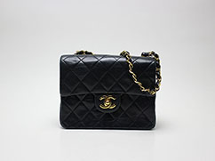 シャネル ミニマトラッセの買取