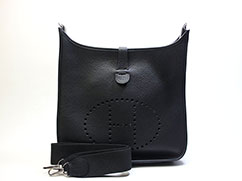 エルメス エブリンⅡGM トゴ H刻印の買取例