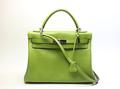 エルメス ケリー３２ グリーン ヴォースイフト K刻印の買取例