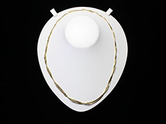 ���̃l�b�N���X�̔���