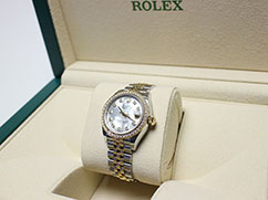 �����b�N�X&nbsp;�f�C�g�W���X�g�̔���