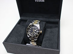 チューダー ヘリテージブラックベイ SS/SS ATの買取