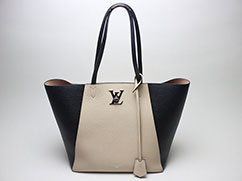 ルイ・ヴィトン カーフ ロックミー・カバの買取