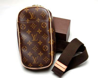 ルイ・ヴィトン　　モノグラム　ポシェット・ガンジュ
