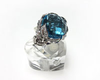 18金ホワイトゴールドの指輪の買取