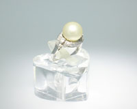 パール&ダイヤ付きプラチナ９００指輪の買取