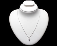 １８金ホワイトゴールド／プラチナ９００ネックレスの買取