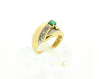 プラチナ９００指輪５.６グラムの買取