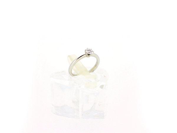 プラチナ９００指輪３.４グラムの買取