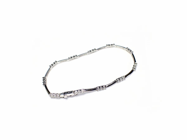 18金ホワイトゴールドブレスレットの買取