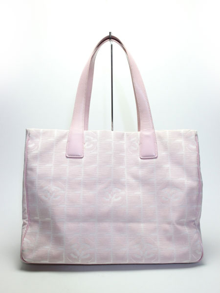 シャネル ニュートラベルライン トートMMの買取