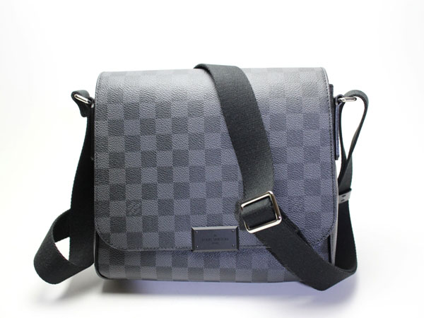 ルイ・ヴィトン ダミエ グラフィット ディストリクトＰＭの買取