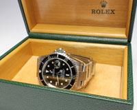 ロレックス&nbsp;サブマリーナ１６６１０の買取