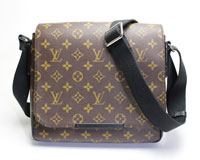 ルイ・ヴィトン&nbsp;モノグラム&nbsp;マカサー&nbsp;ディストリクトＰＭの買取