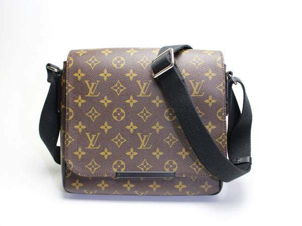 ルイ・ヴィトン モノグラム マカサー ディストリクトPMの買取