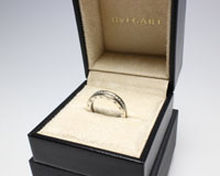 １８金ＷＧブルガリ指輪Bzero1&nbsp;ダイヤ入りの買取