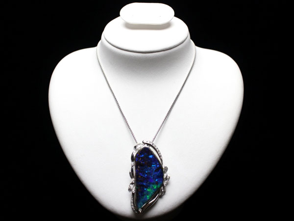 18金ホワイトゴールドネックレスの買取