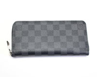 ルイ・ヴィトン&nbsp;グラフィット&nbsp;ジッピーウォレット・ヴェルティカルの買取