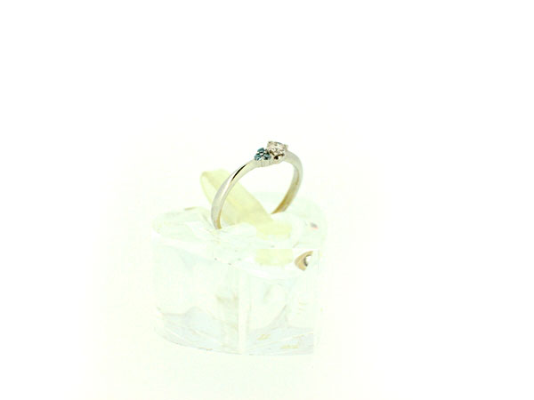 １８金ホワイトゴールド指輪の買取