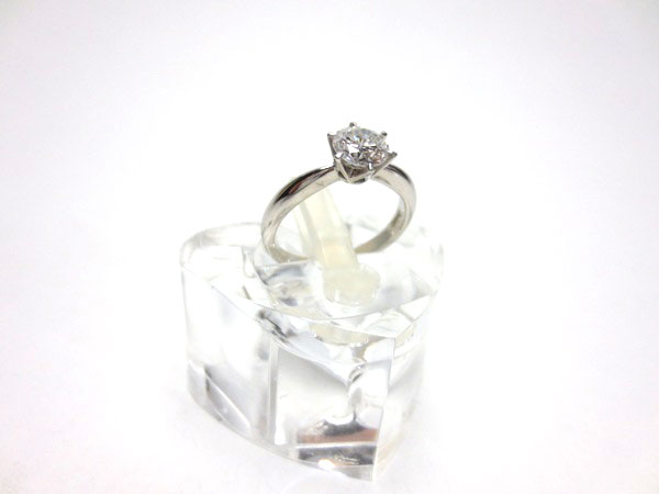 指輪 プラチナ９００ ダイヤ ０.７２８ｃｔ買取